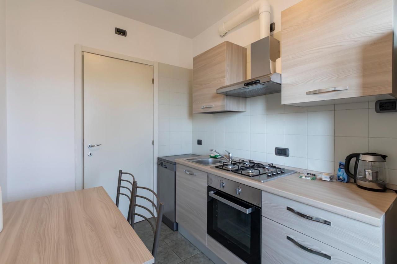 Splendida Terrazza Su Arcimboldi - Milano Bicocca Apartamento Exterior foto