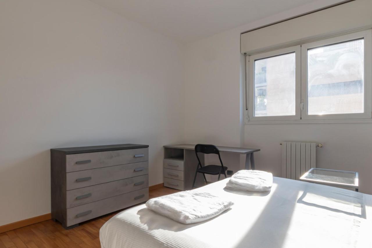 Splendida Terrazza Su Arcimboldi - Milano Bicocca Apartamento Exterior foto