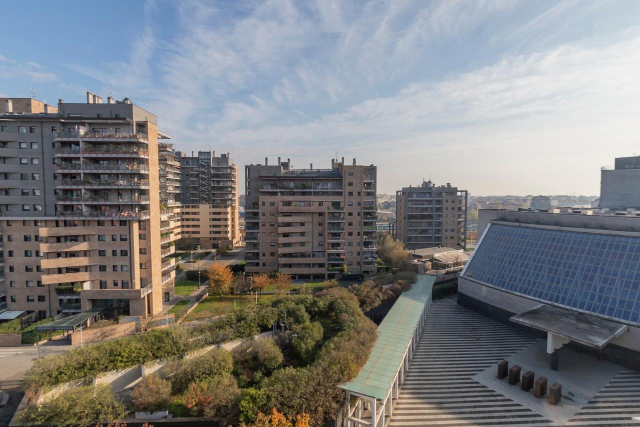 Splendida Terrazza Su Arcimboldi - Milano Bicocca Apartamento Exterior foto